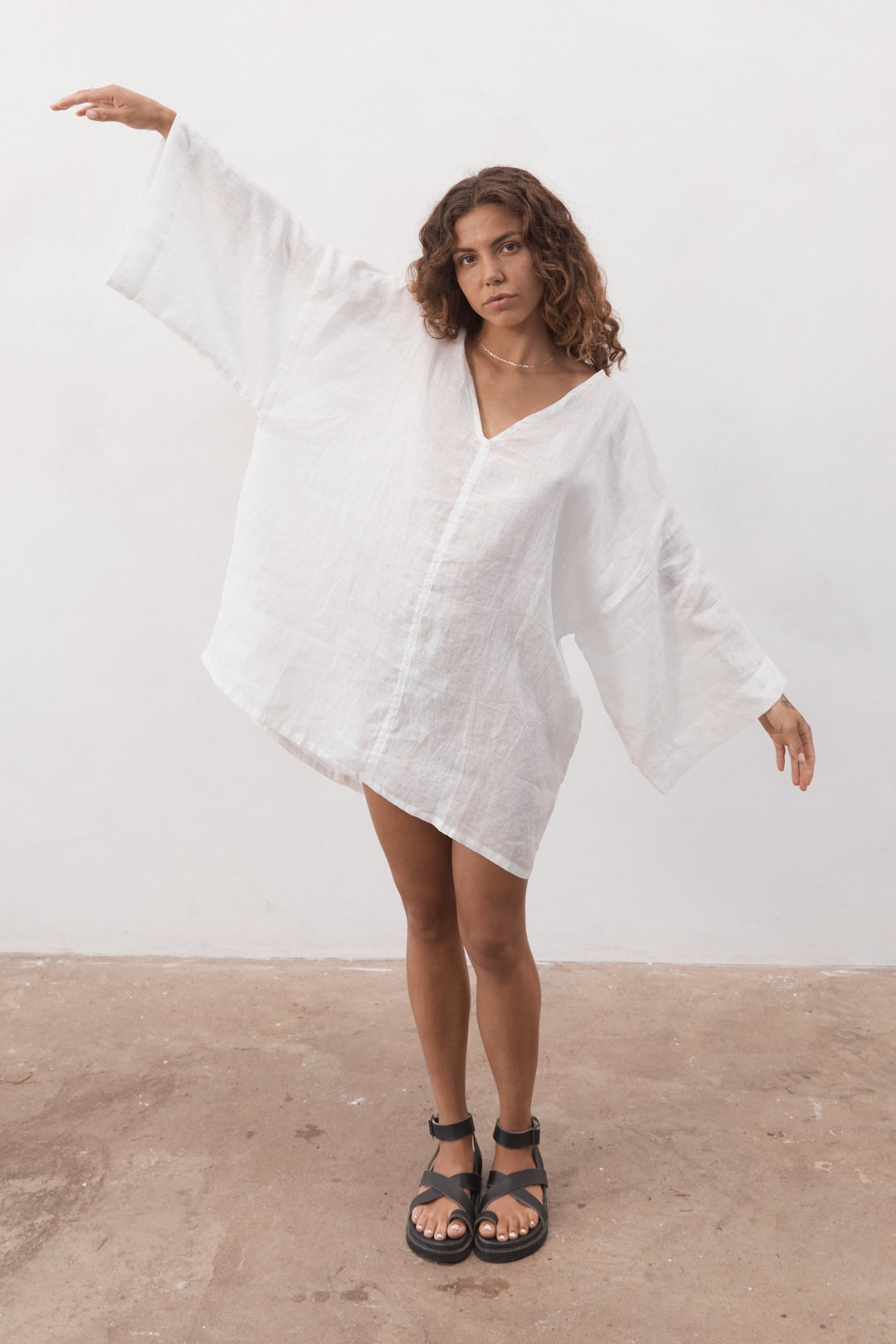 Sofia Linen Tunic White