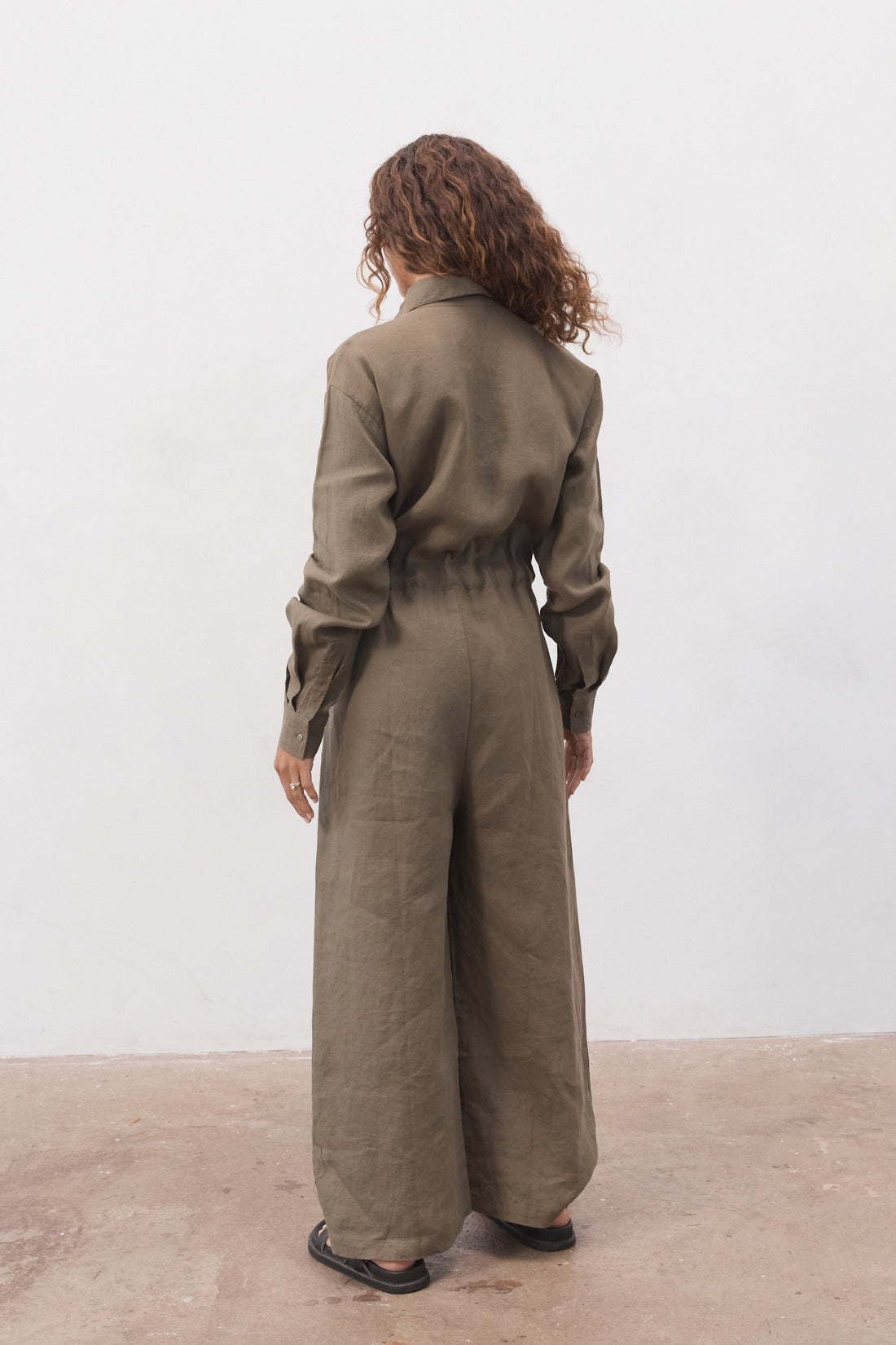 Kidd Linen Boilersuit Olive — UNIKSPACE
