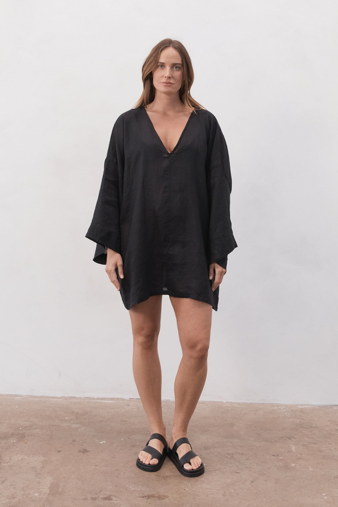 Sofia Linen Tunic Black