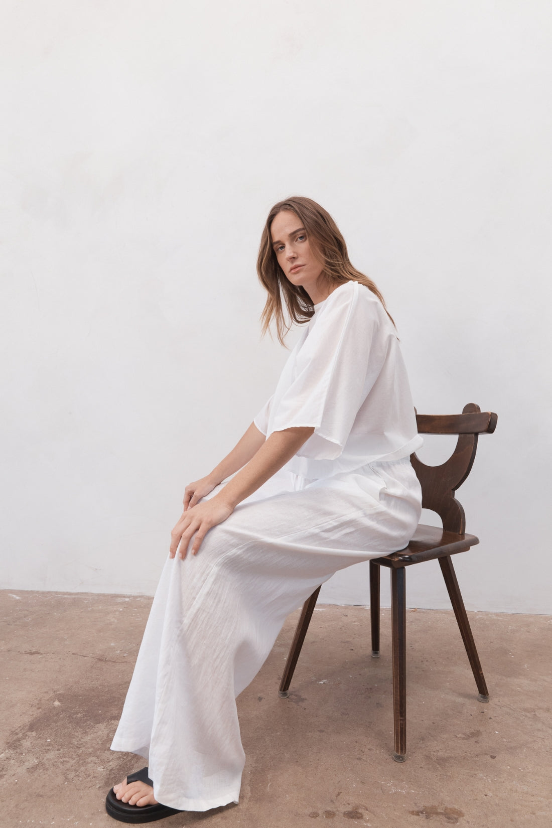 Keats Oversized Cotton Tee White — UNIKSPACE