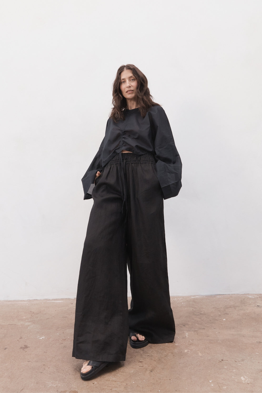 Jonathan Wide Leg Linen Pant Black