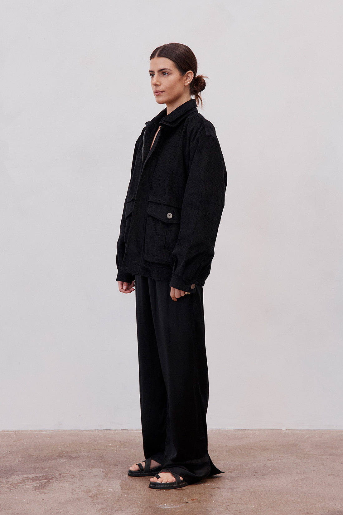 Alfred Corduroy Bomber Jacket Black — UNIKSPACE