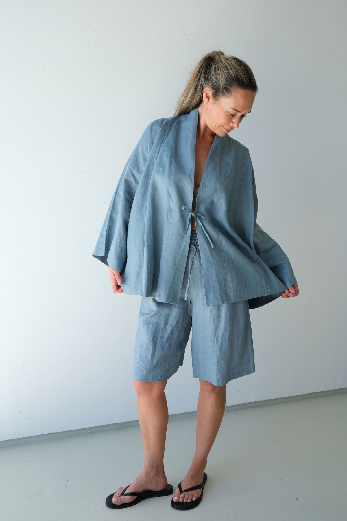 Koko Linen Short Steel Blue