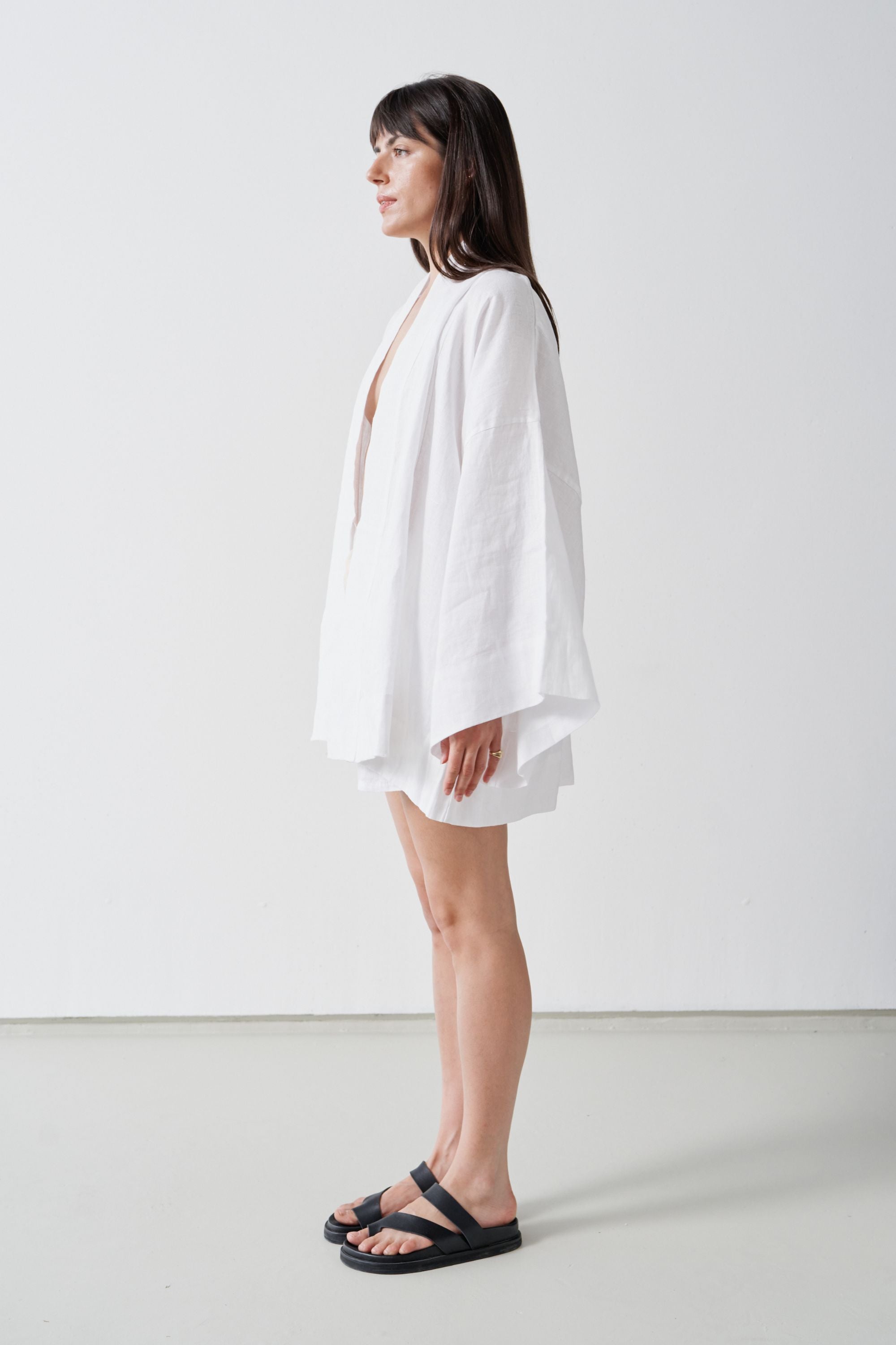Anya Linen Kimono White