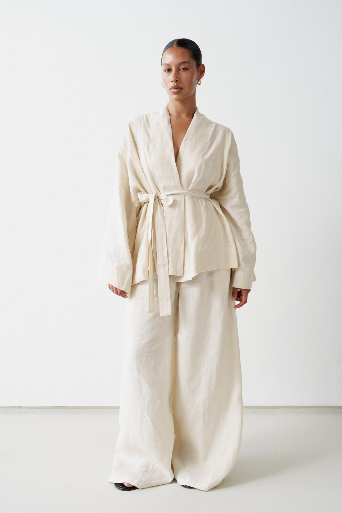 Jonathan Wide Leg Linen Pant Shell