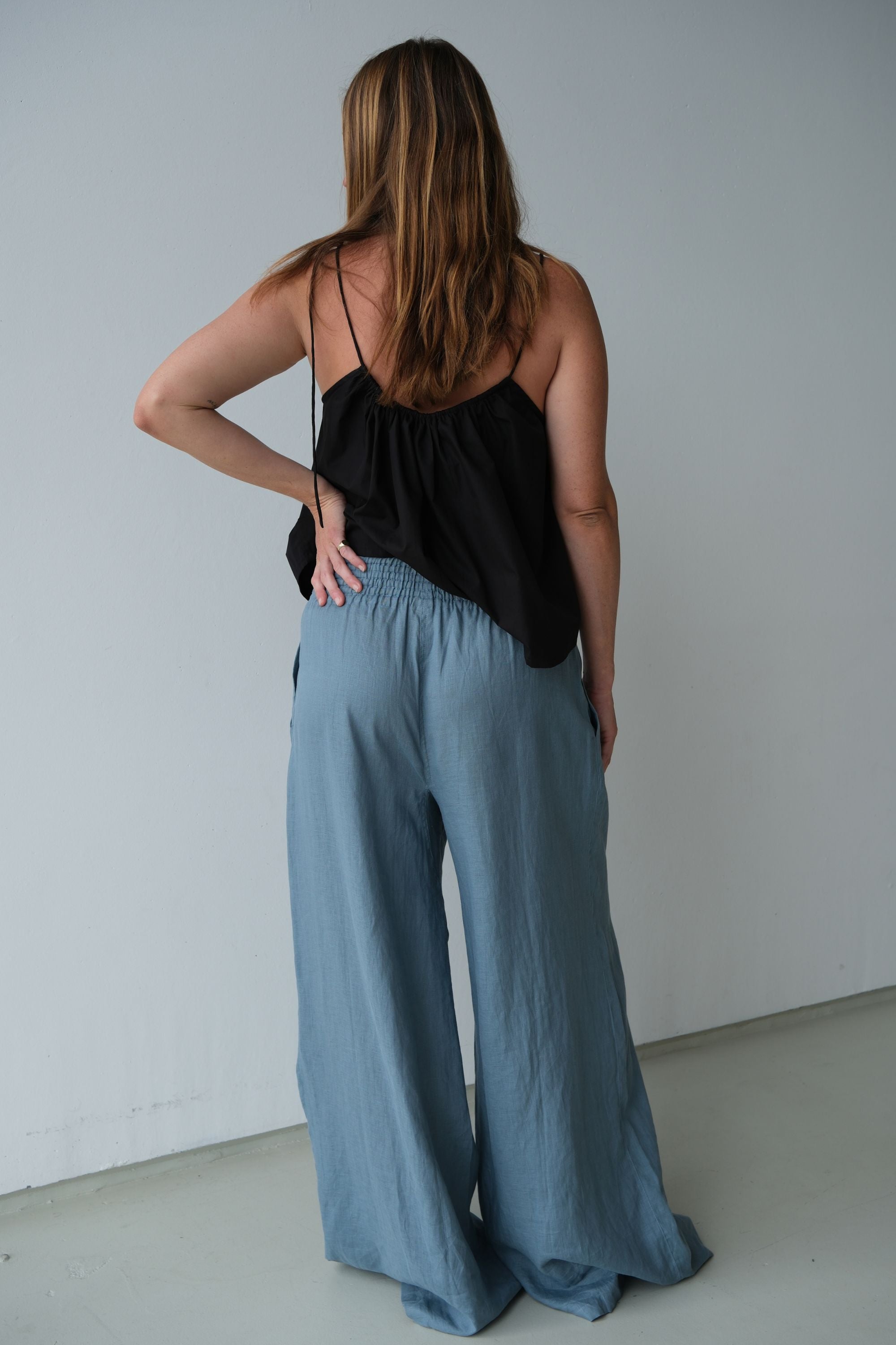 Jonathan Wide Leg Linen Pant Steel Blue