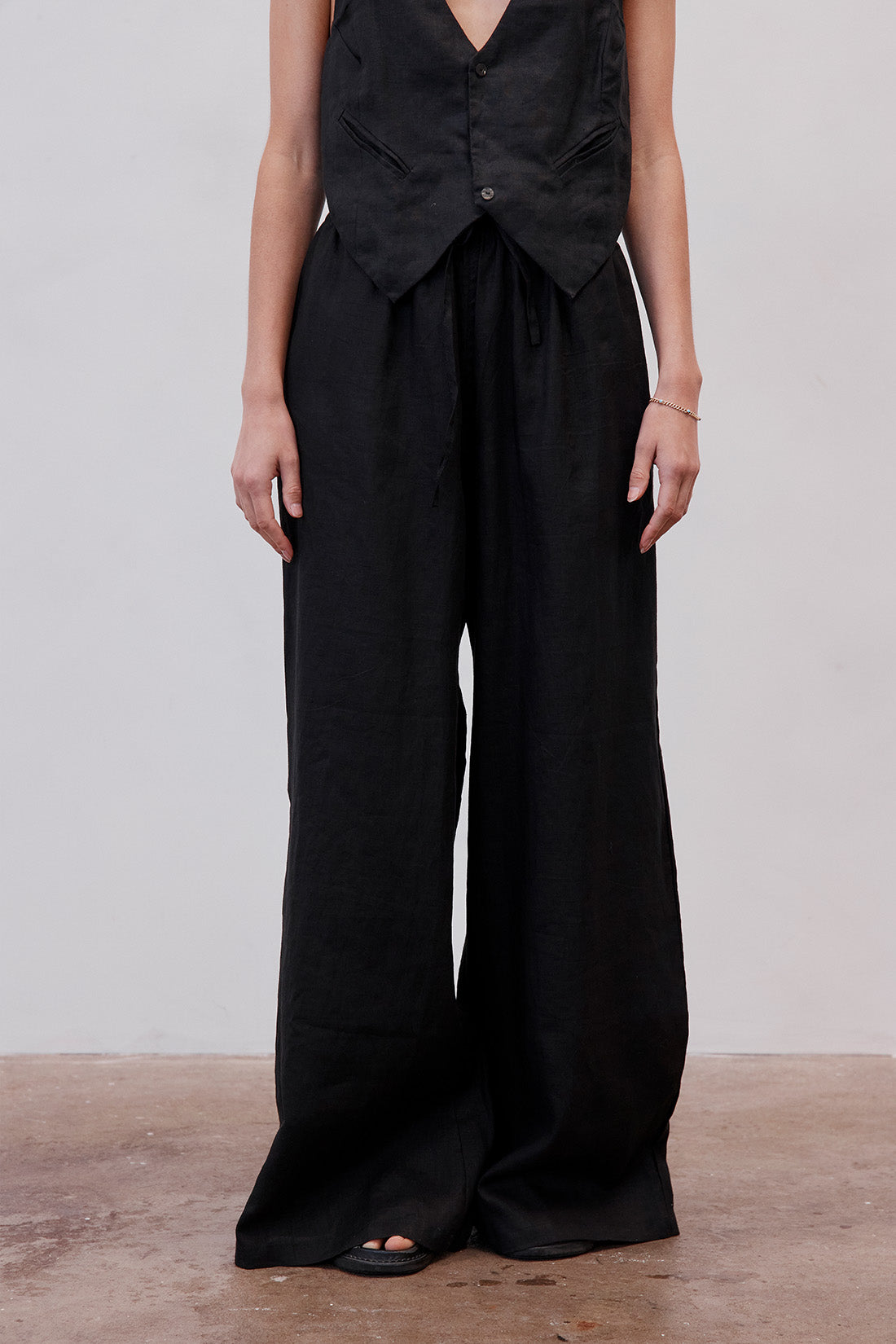 Jonathan Wide Leg Linen Pant Black
