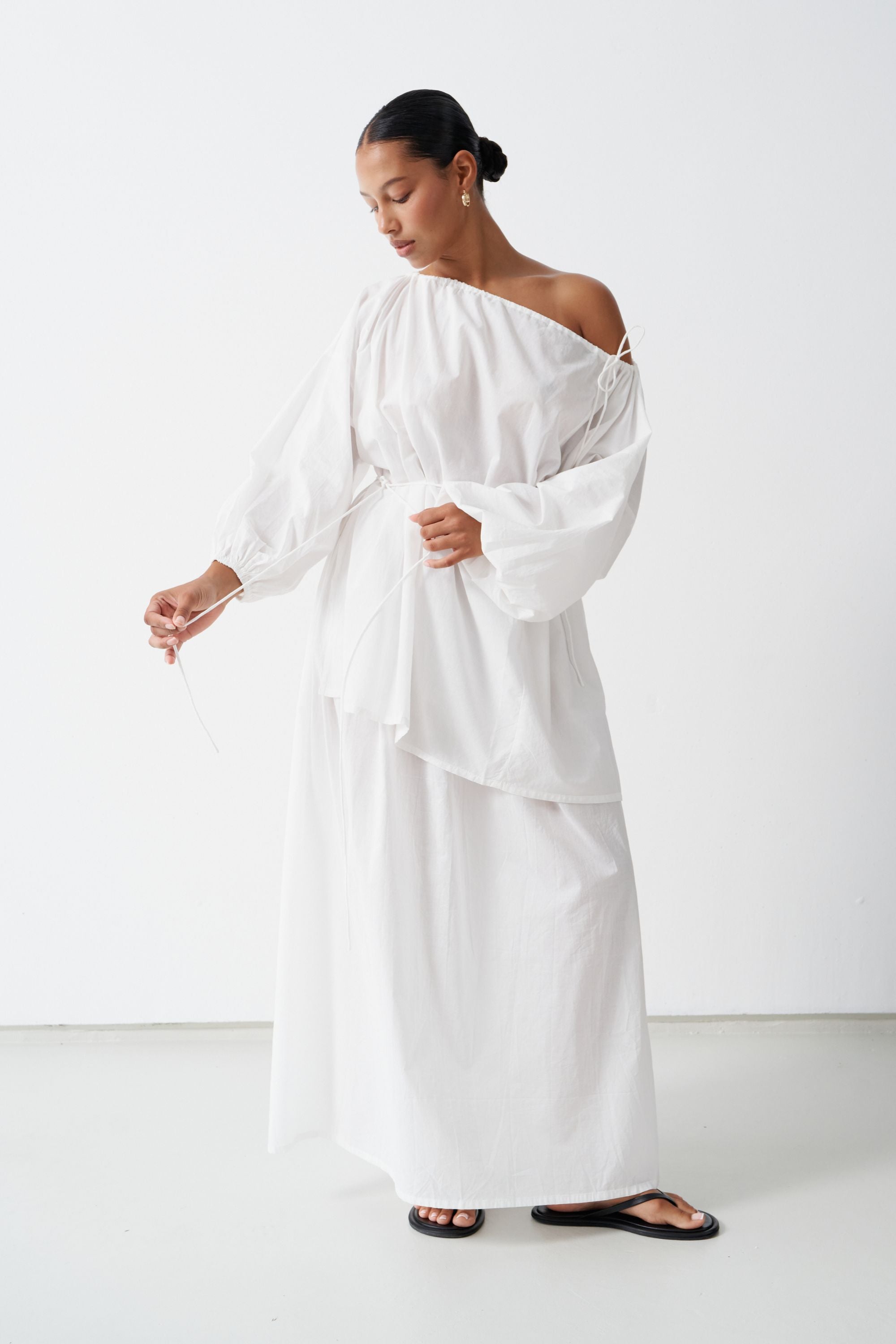 Joss Organic Cotton Blouse White — UNIKSPACE