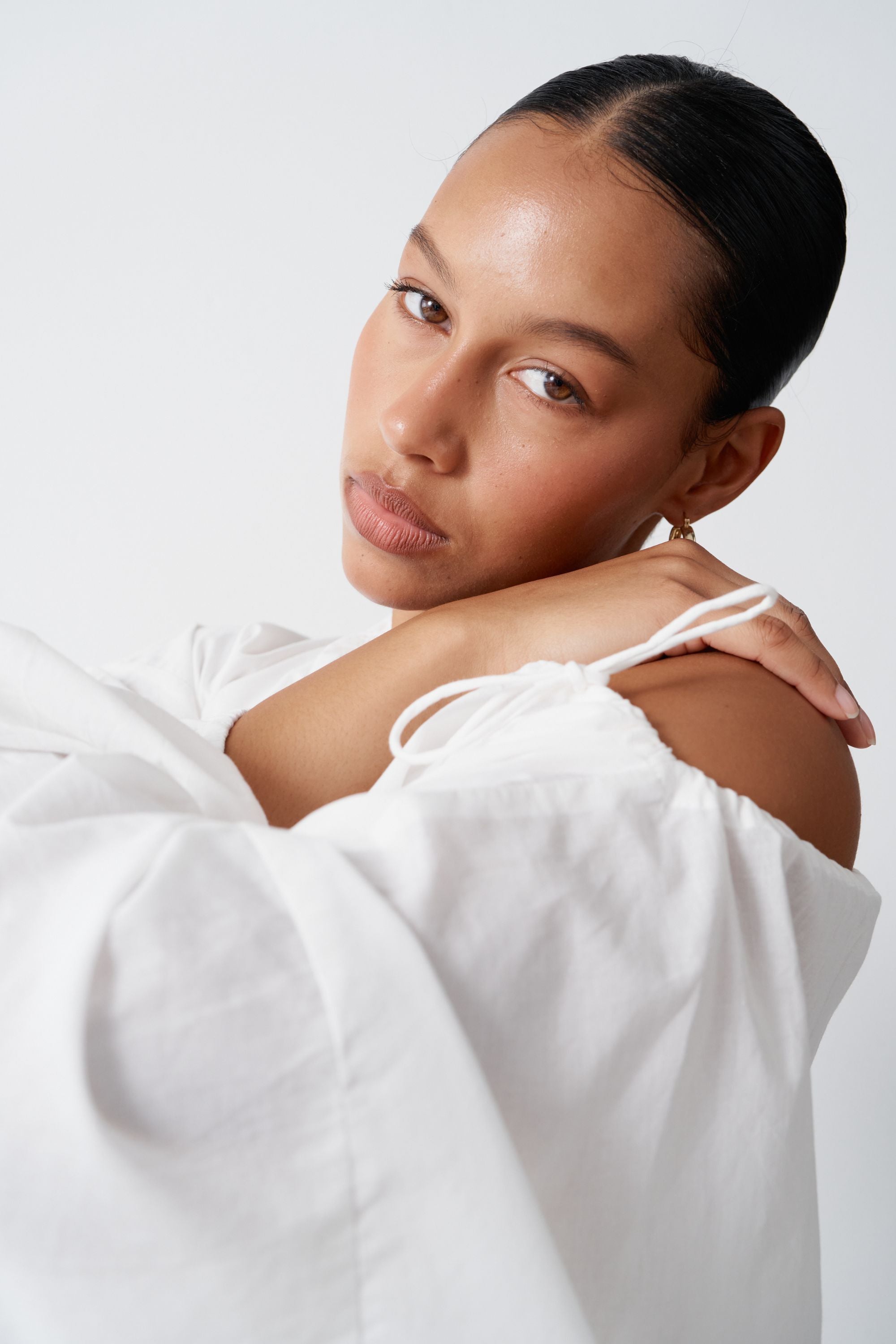 Joss Organic Cotton Blouse White — UNIKSPACE