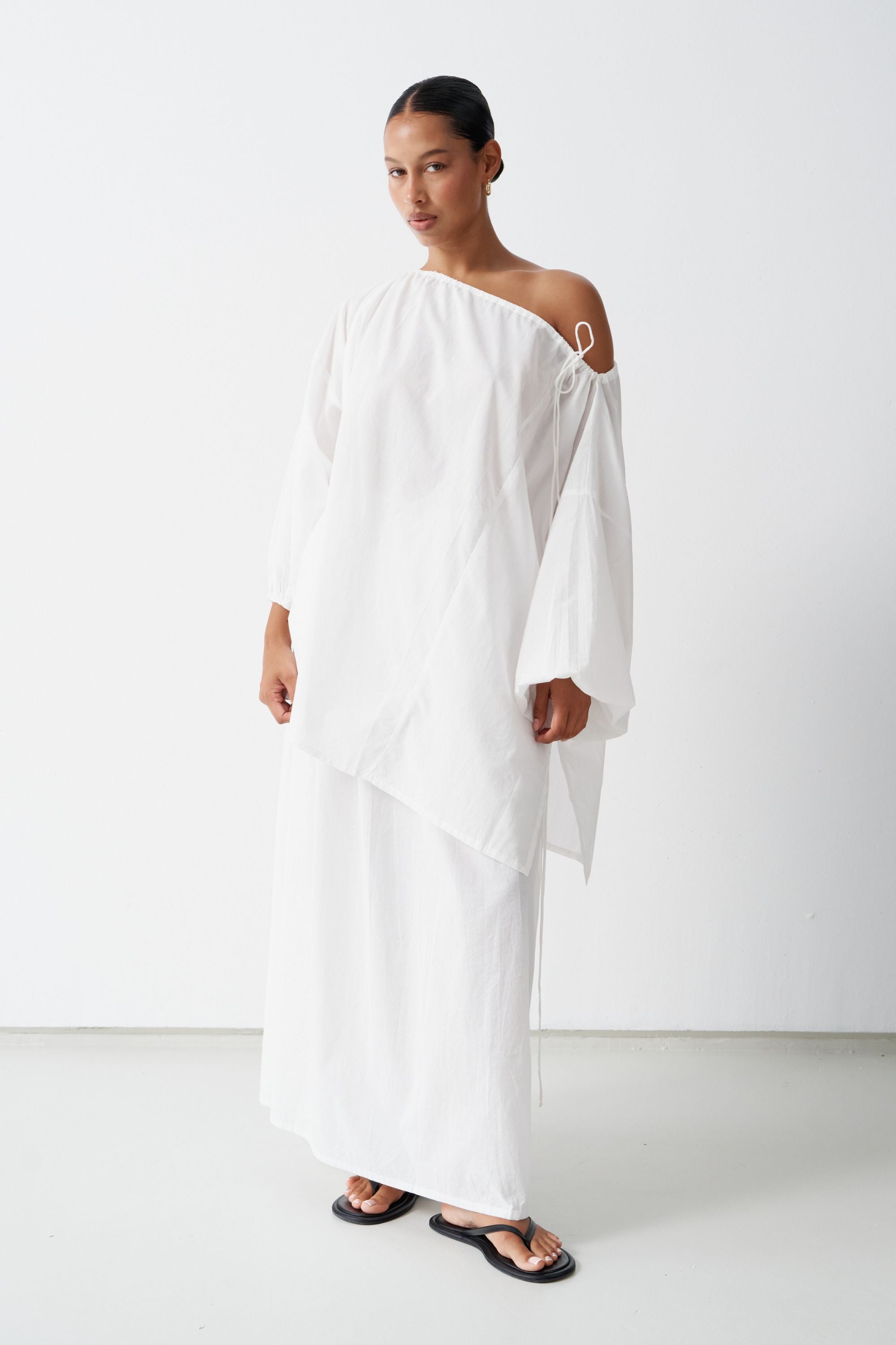 Joss Organic Cotton Blouse White — UNIKSPACE