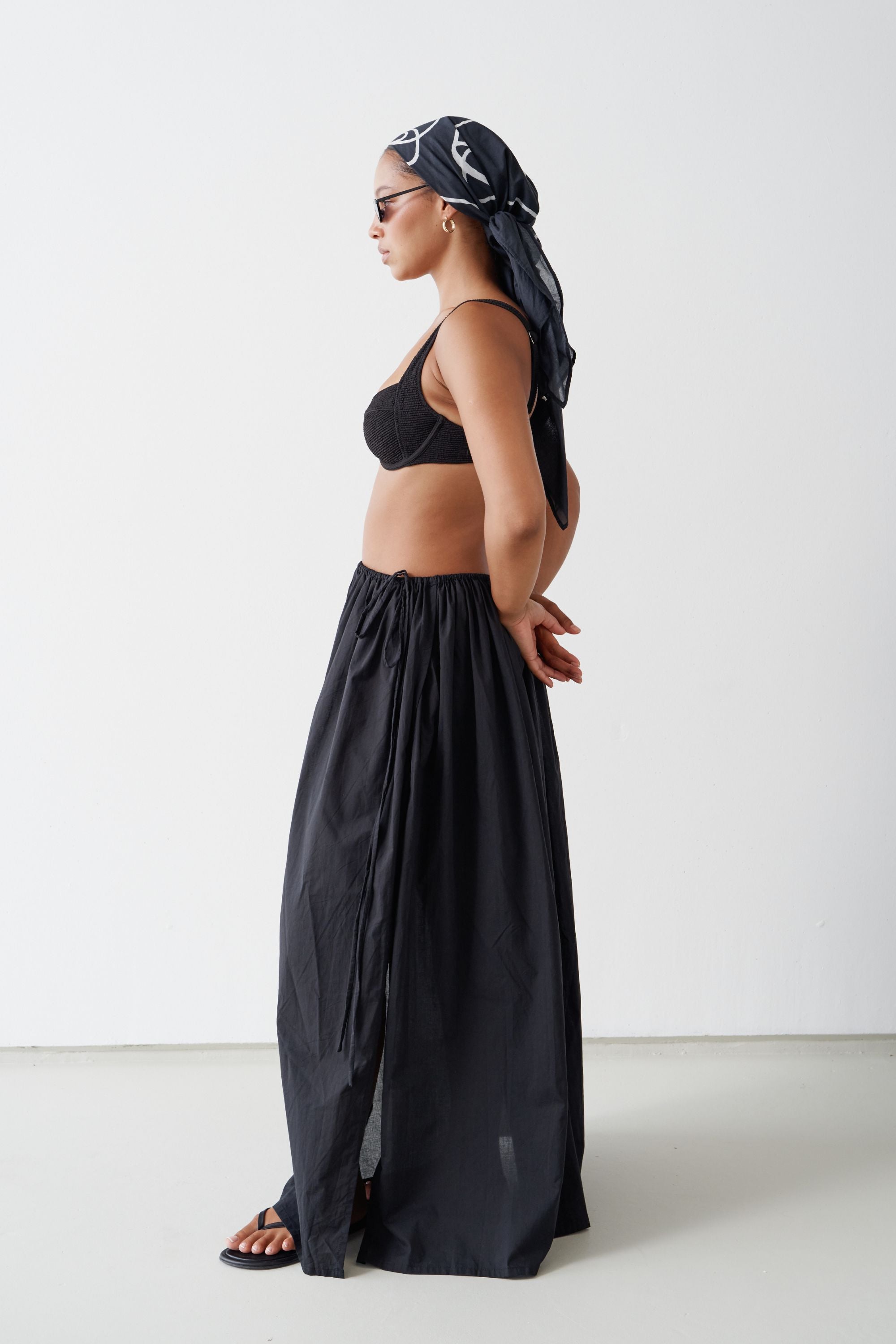 Maya Organic Cotton Maxi Skirt Black — UNIKSPACE