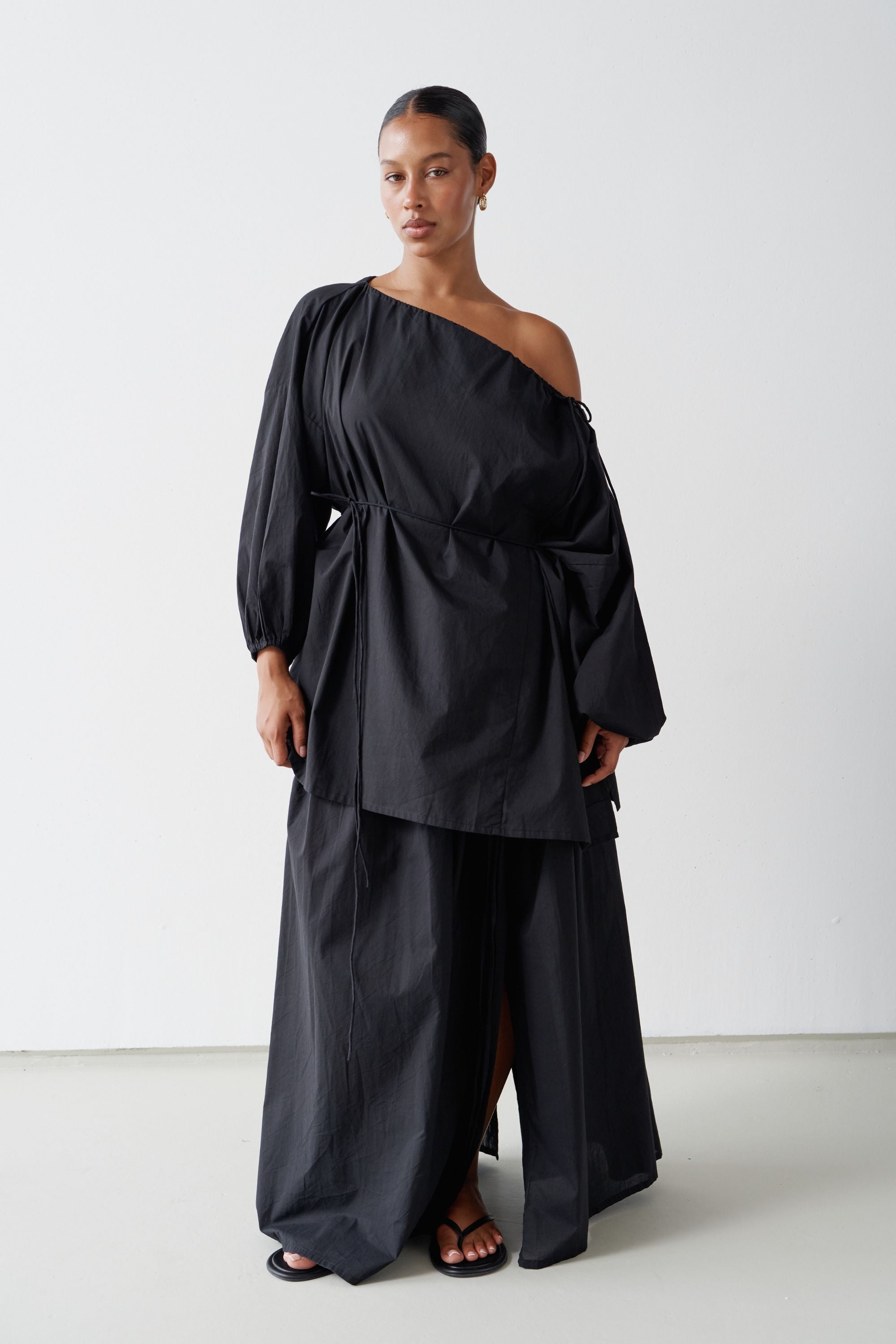 Maya Organic Cotton Maxi Skirt Black — UNIKSPACE