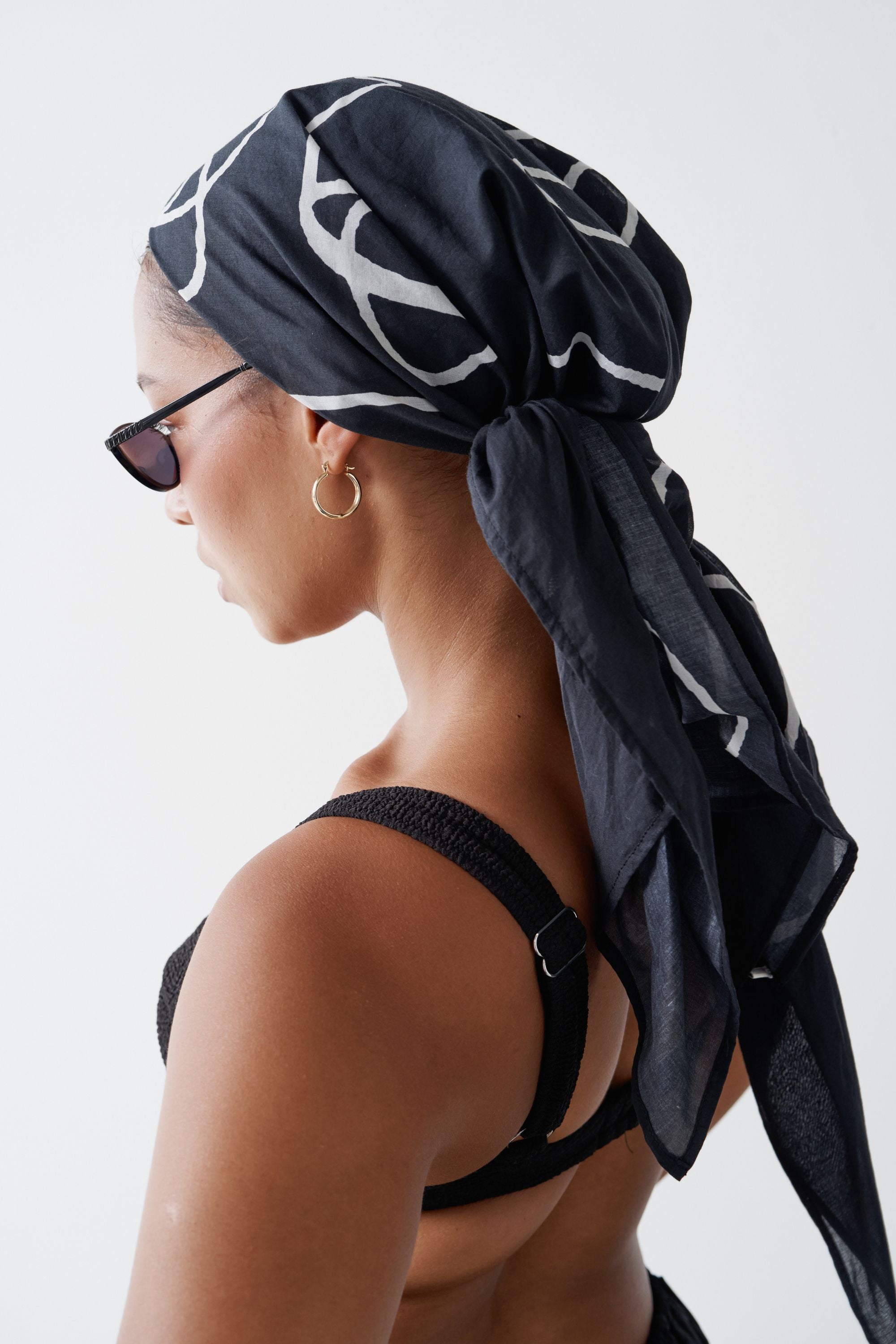 Mini Art Sarong Black