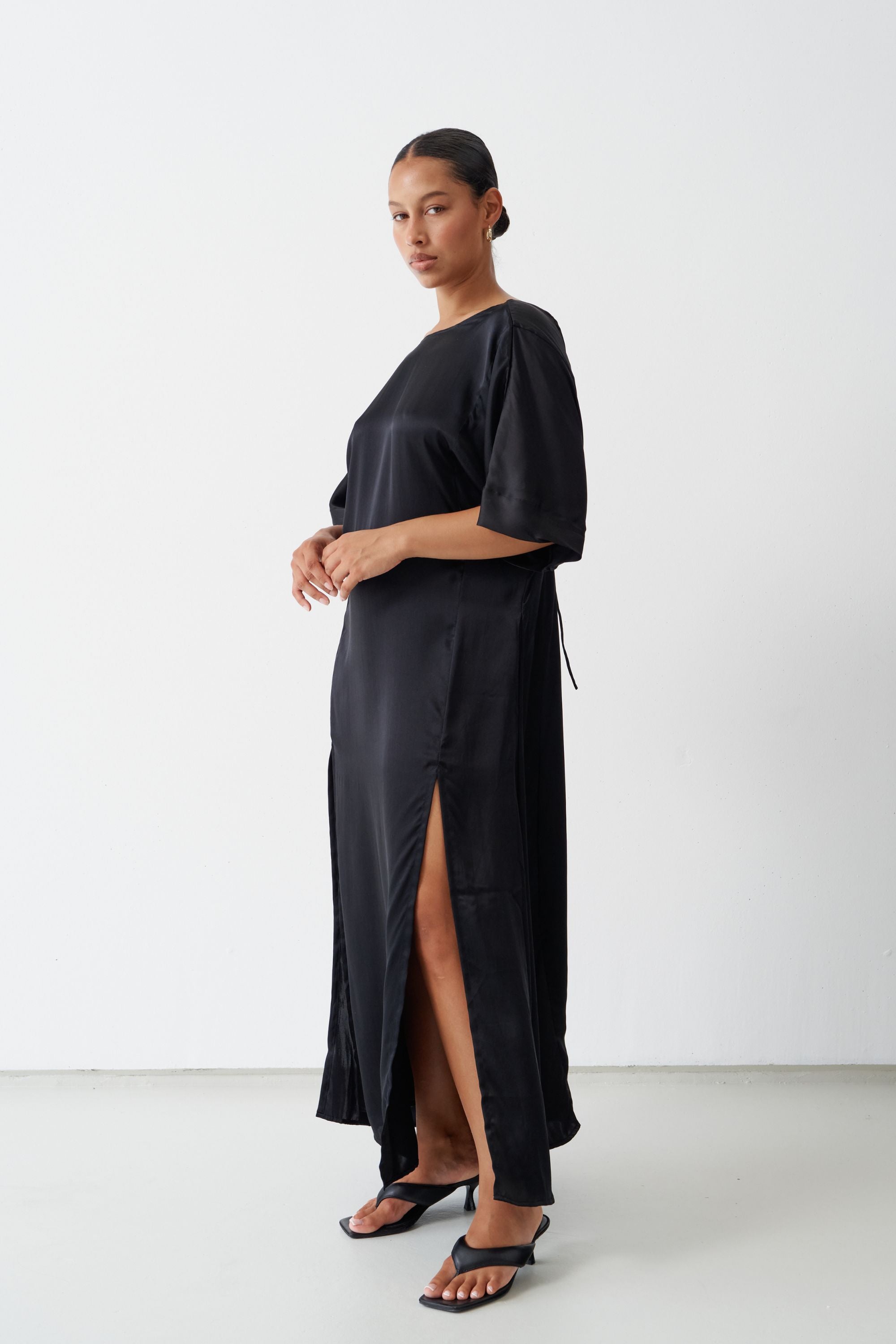 Tanika Silk Dress Black