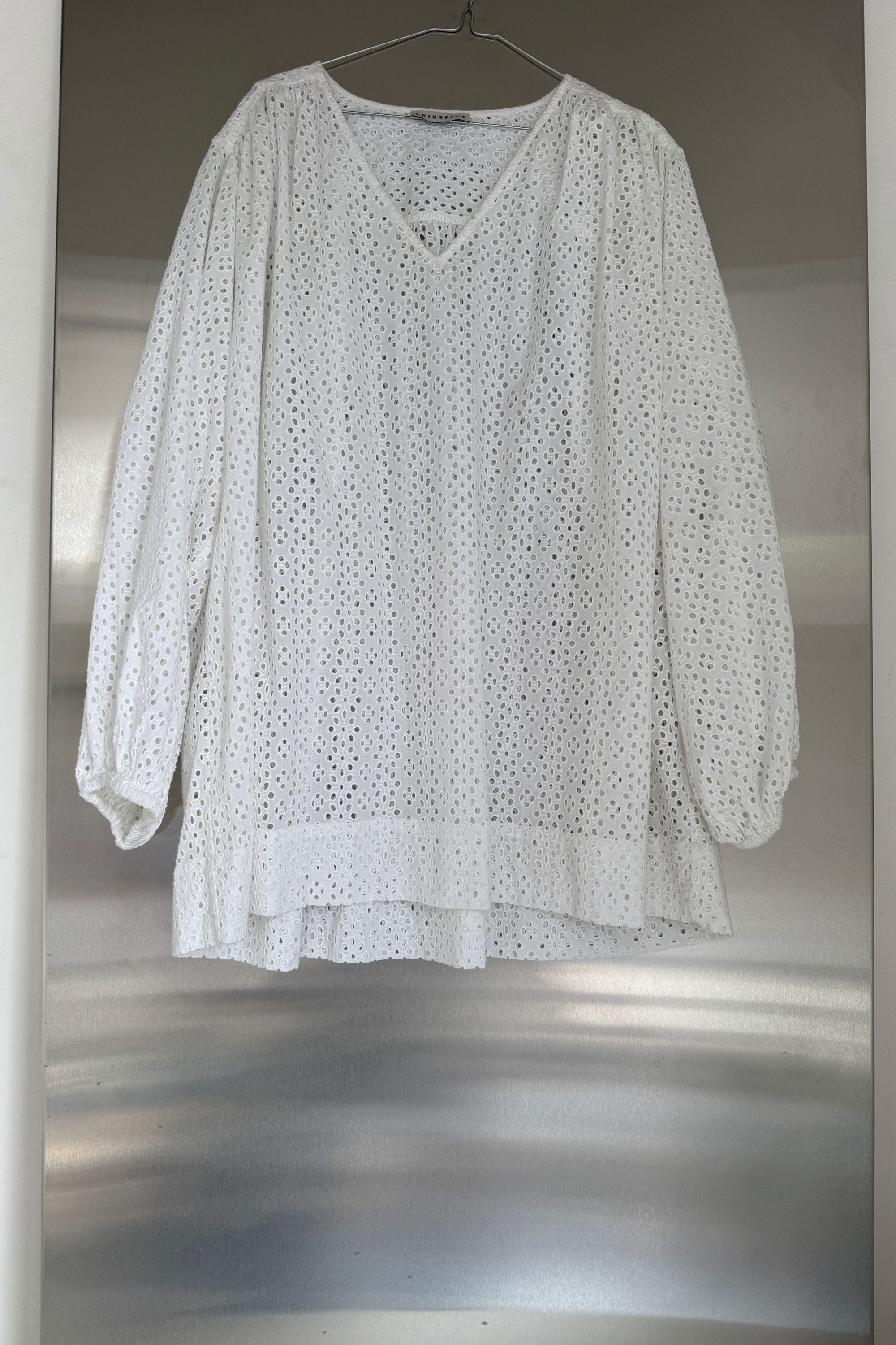 SAMPLE SALE | Cotton anglaise tunic