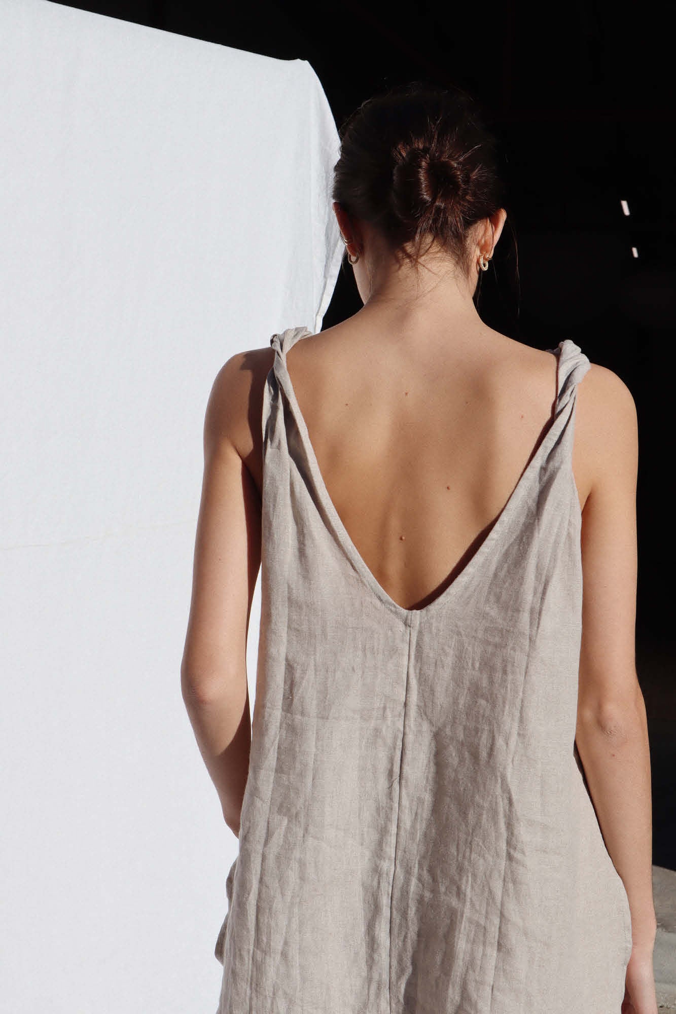 Burns Twist Linen Top Sand