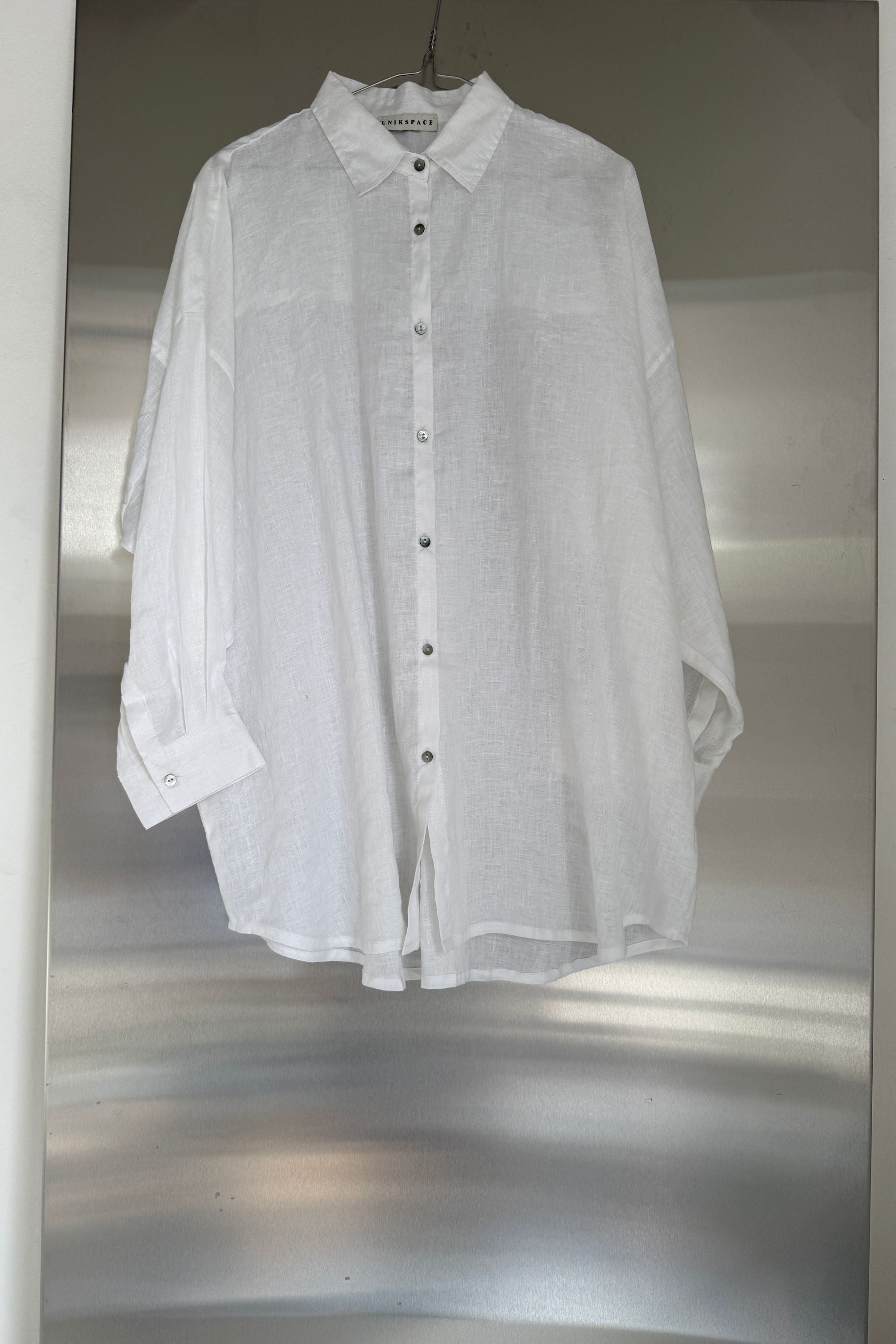 SAMPLE SALE | Oversized linen shirt white