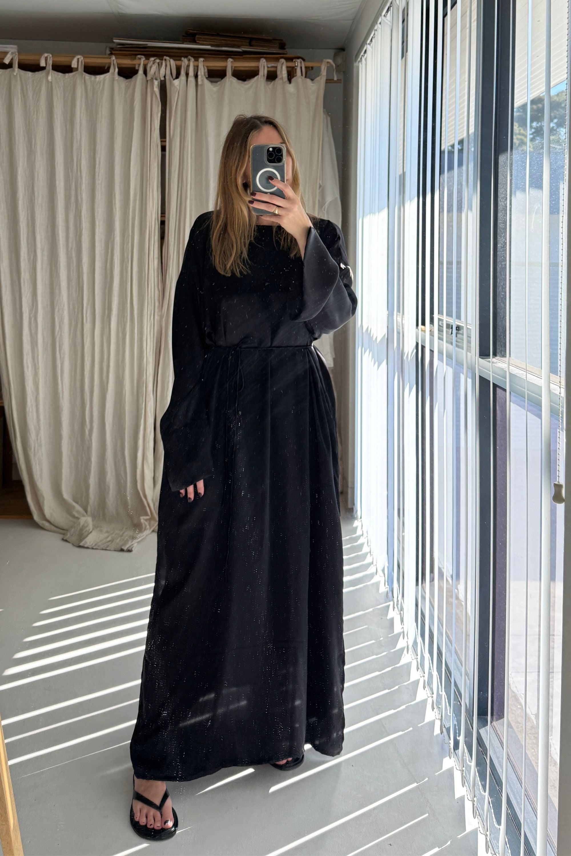 SAMPLE SALE | Long sleeve Maxi Silk Dress Black