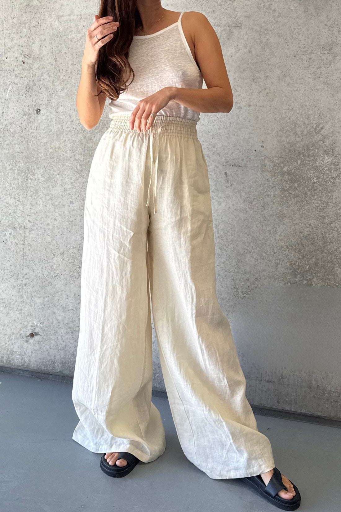 Jonathan Wide Leg Linen Pant Shell