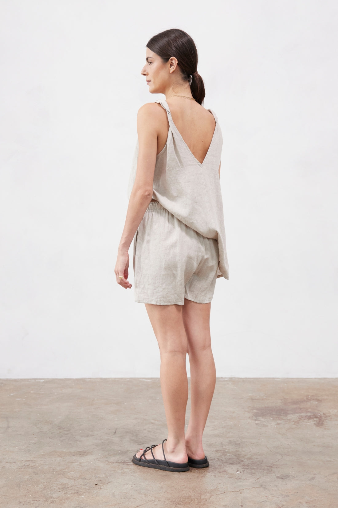 Burns Twist Linen Top Sand