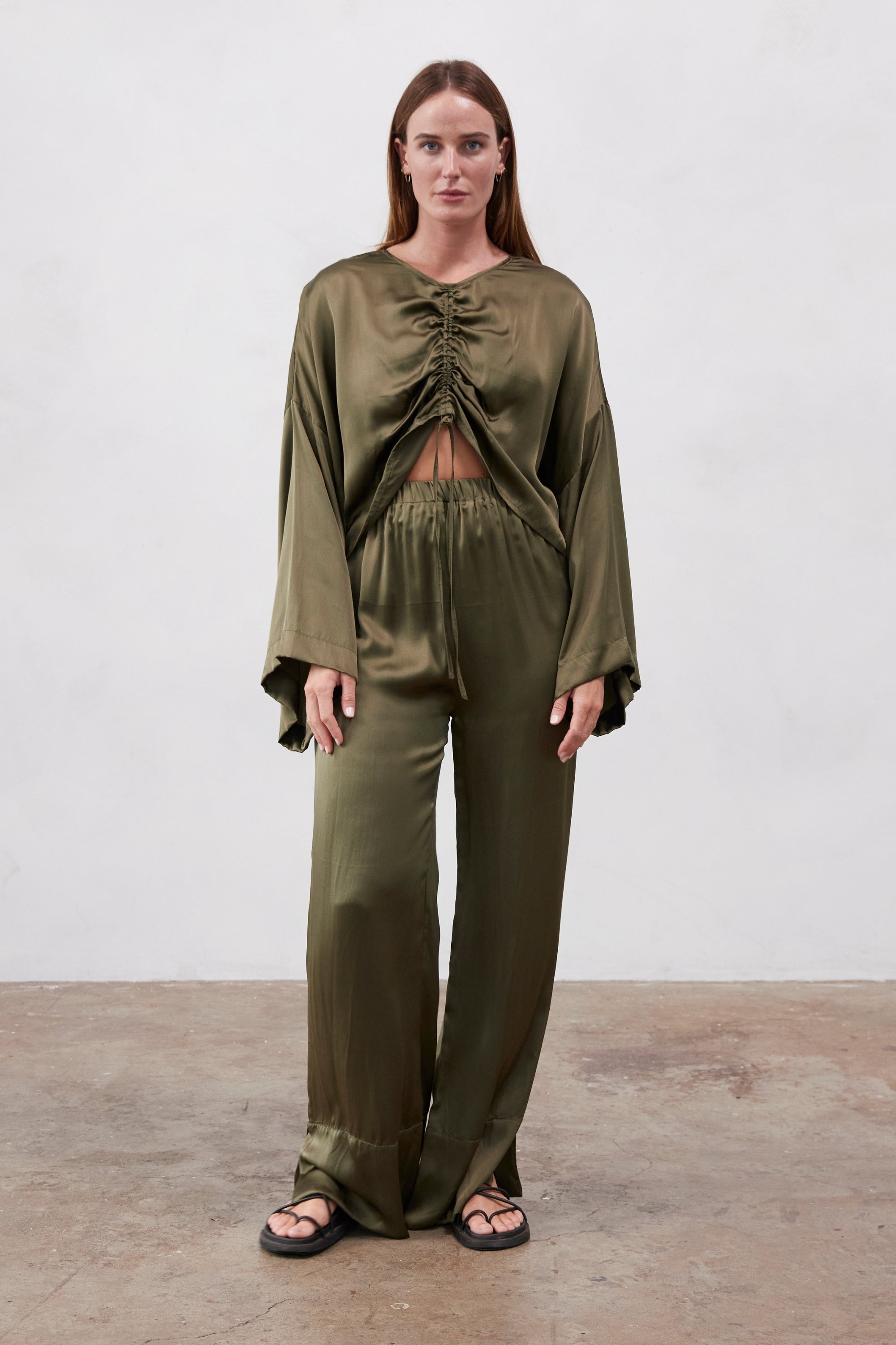 Ida Silk Pant Olive