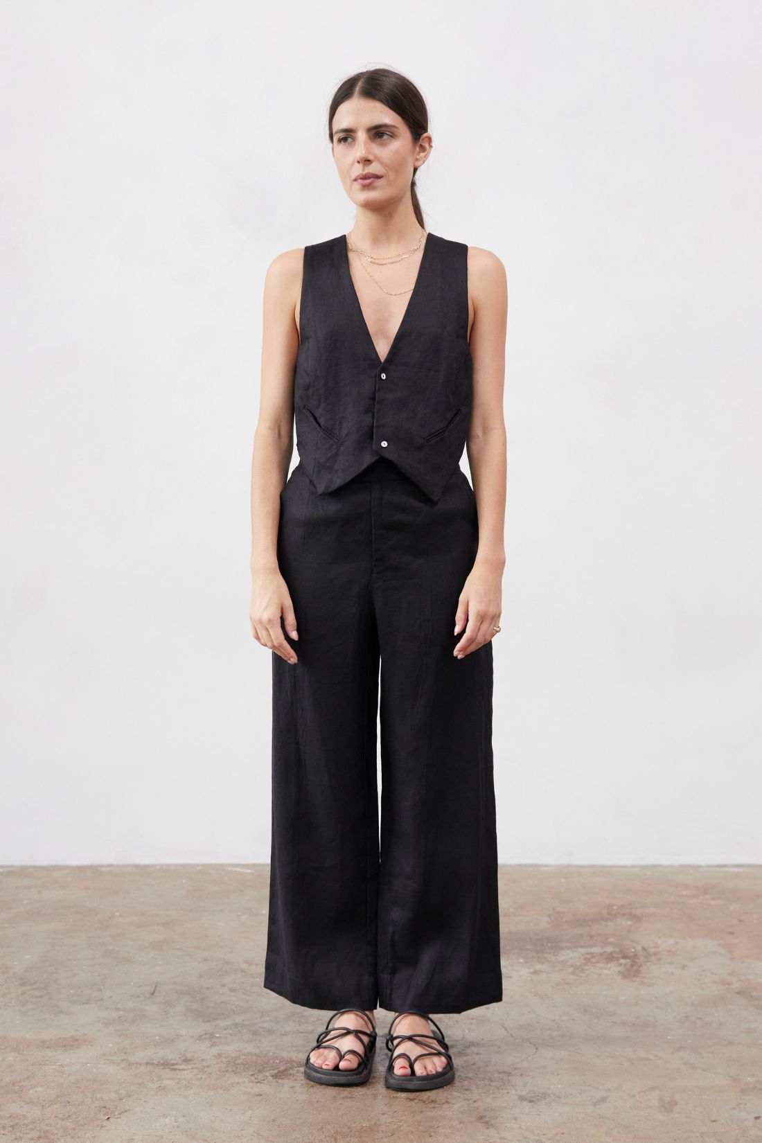 Rune Tailored Linen Pant Black