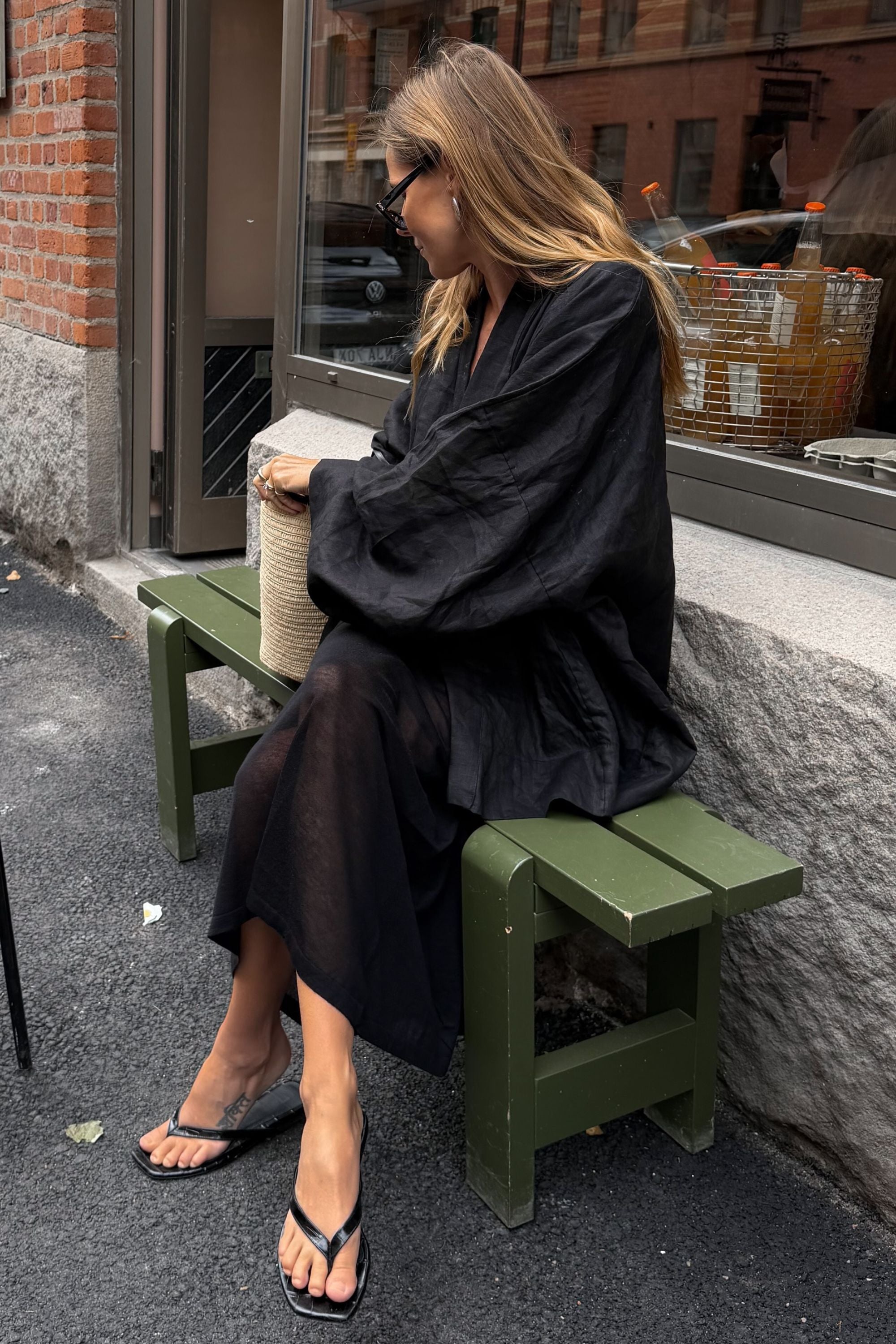 Anya Linen Kimono Black