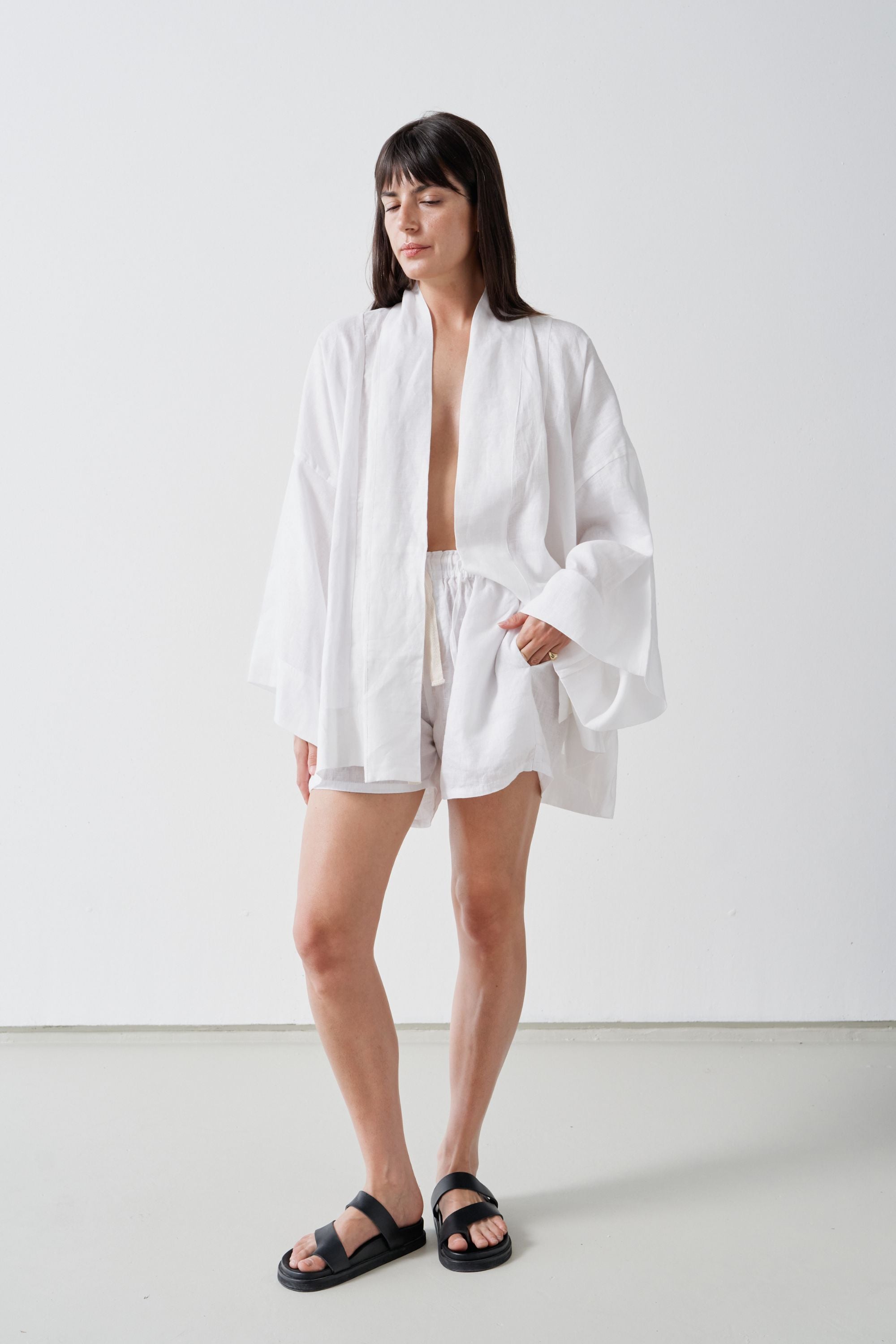 Anya Linen Kimono White