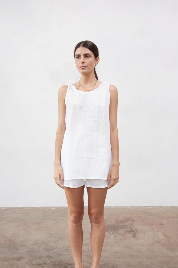 Burns Twist Linen Top White