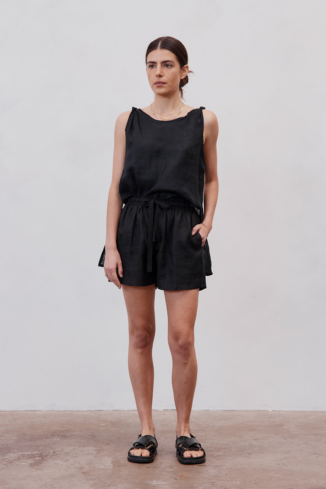 Cooper Linen Short Black