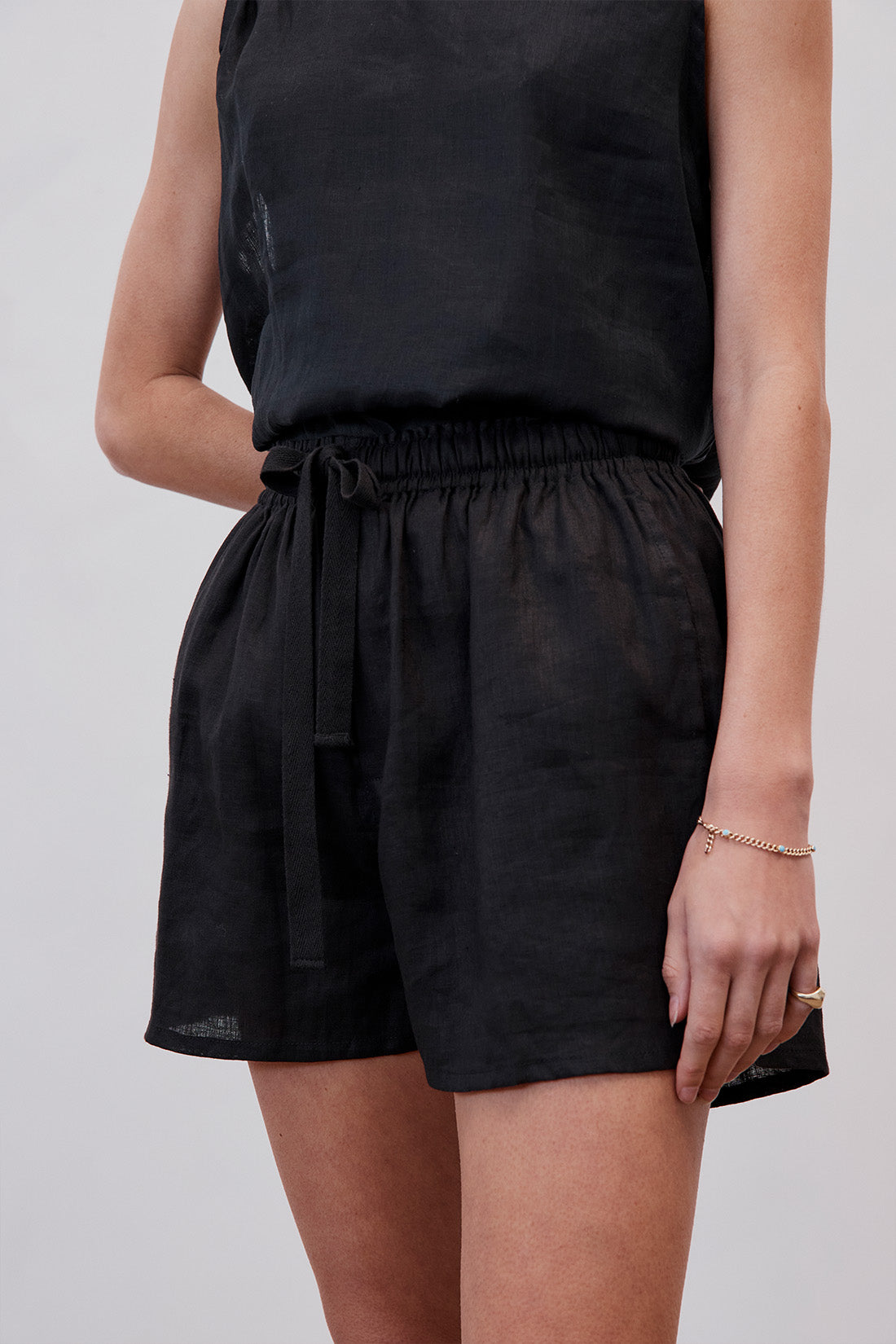 Cooper Linen Short Black