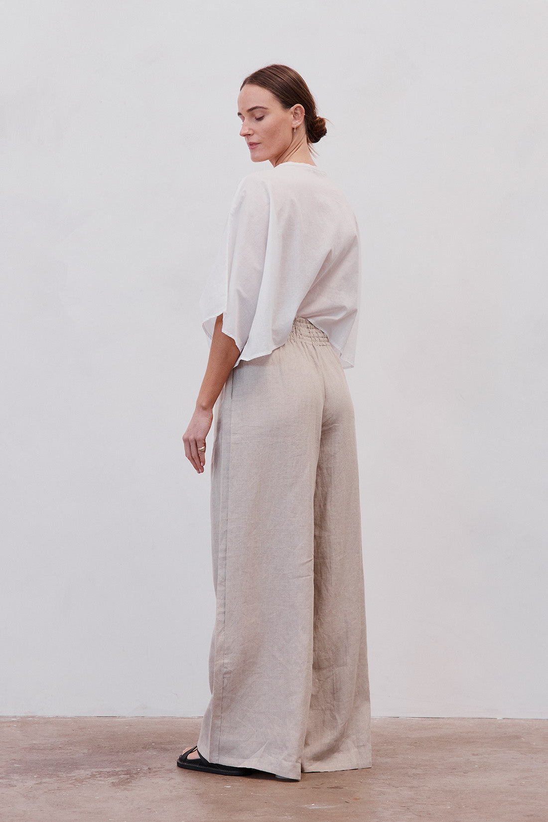 Jonathan Wide Leg Linen Pant Sand