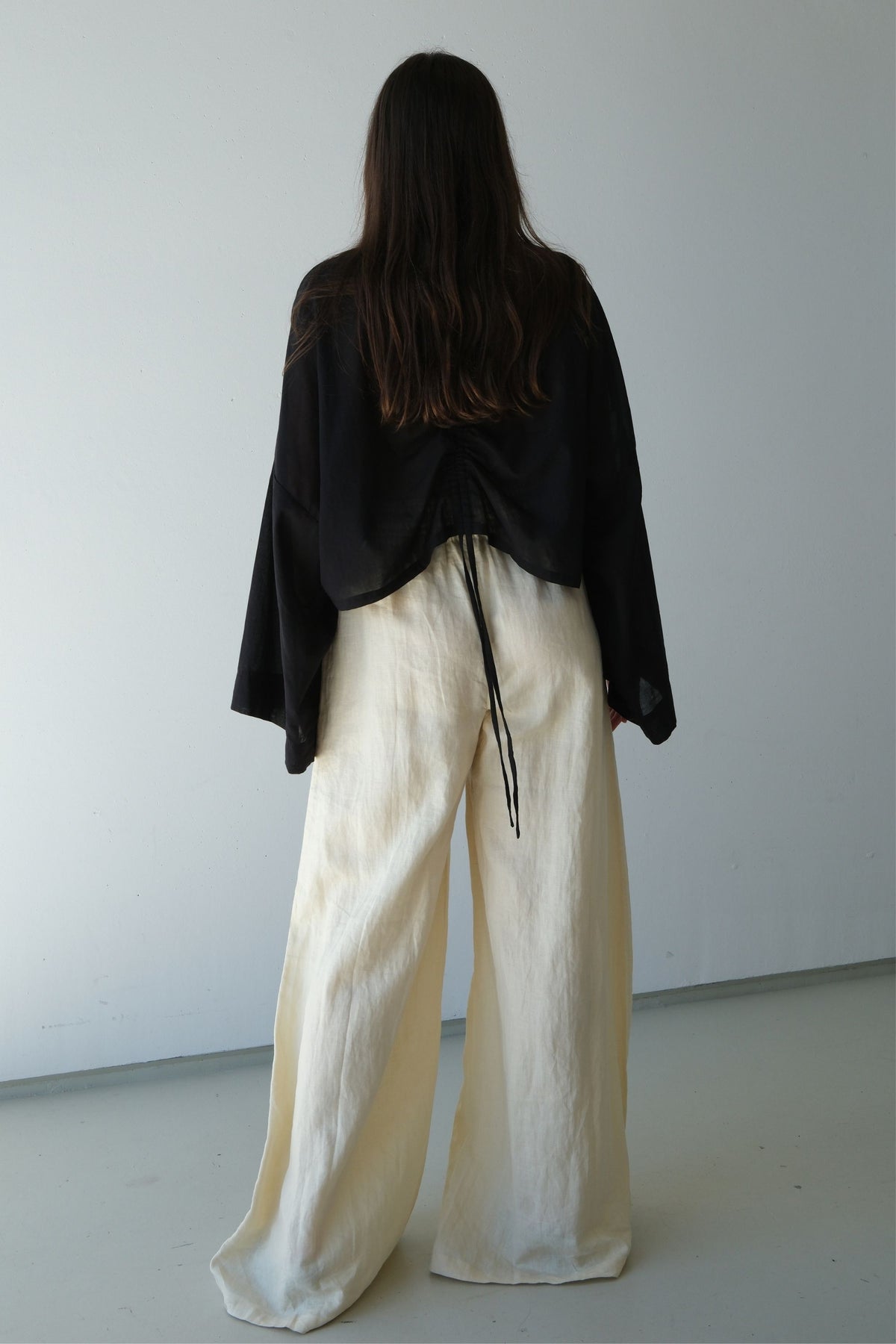Jonathan Wide Leg Linen Pant Shell