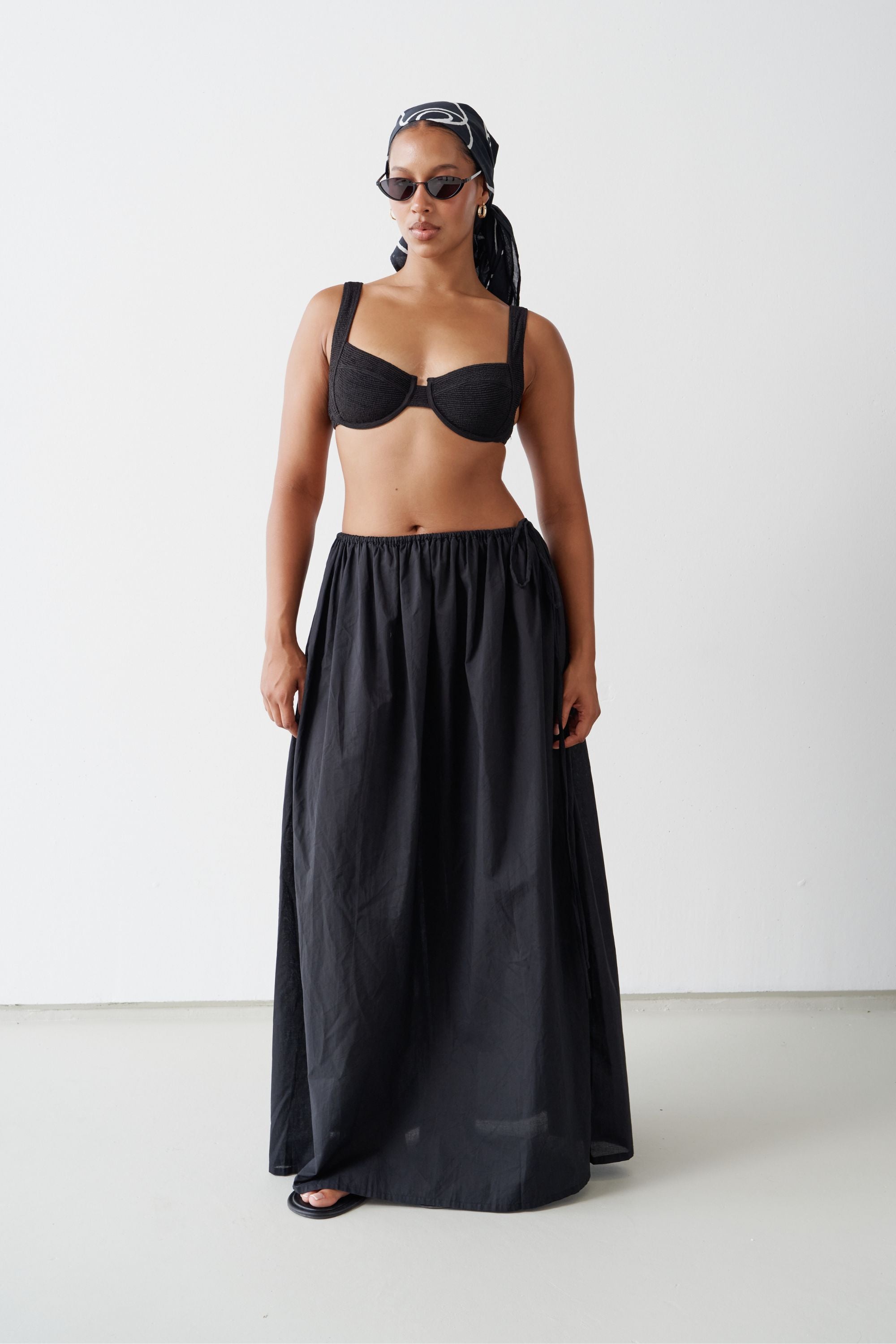 Mini Art Sarong Black