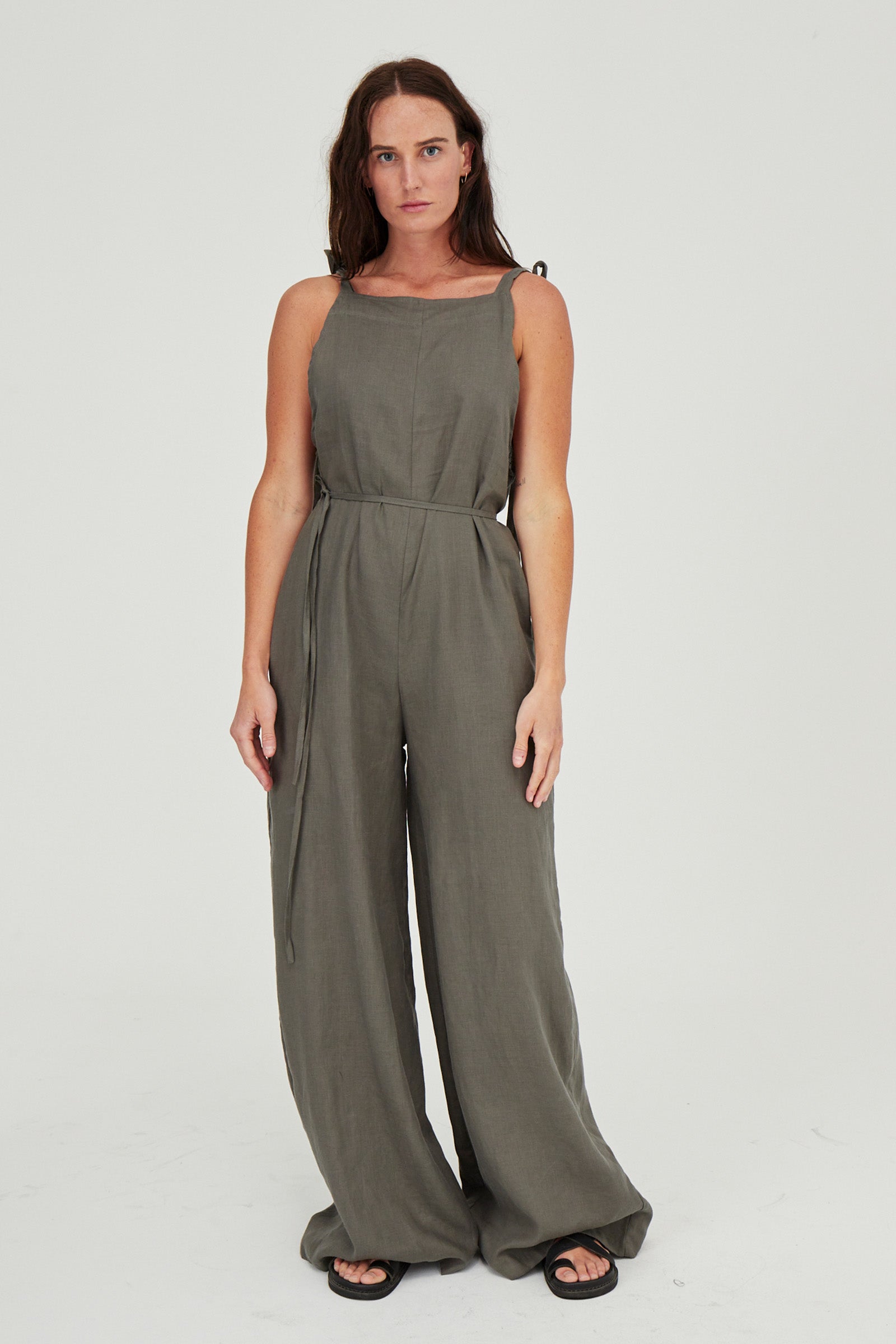 Wilde Linen Jumpsuit Smoke