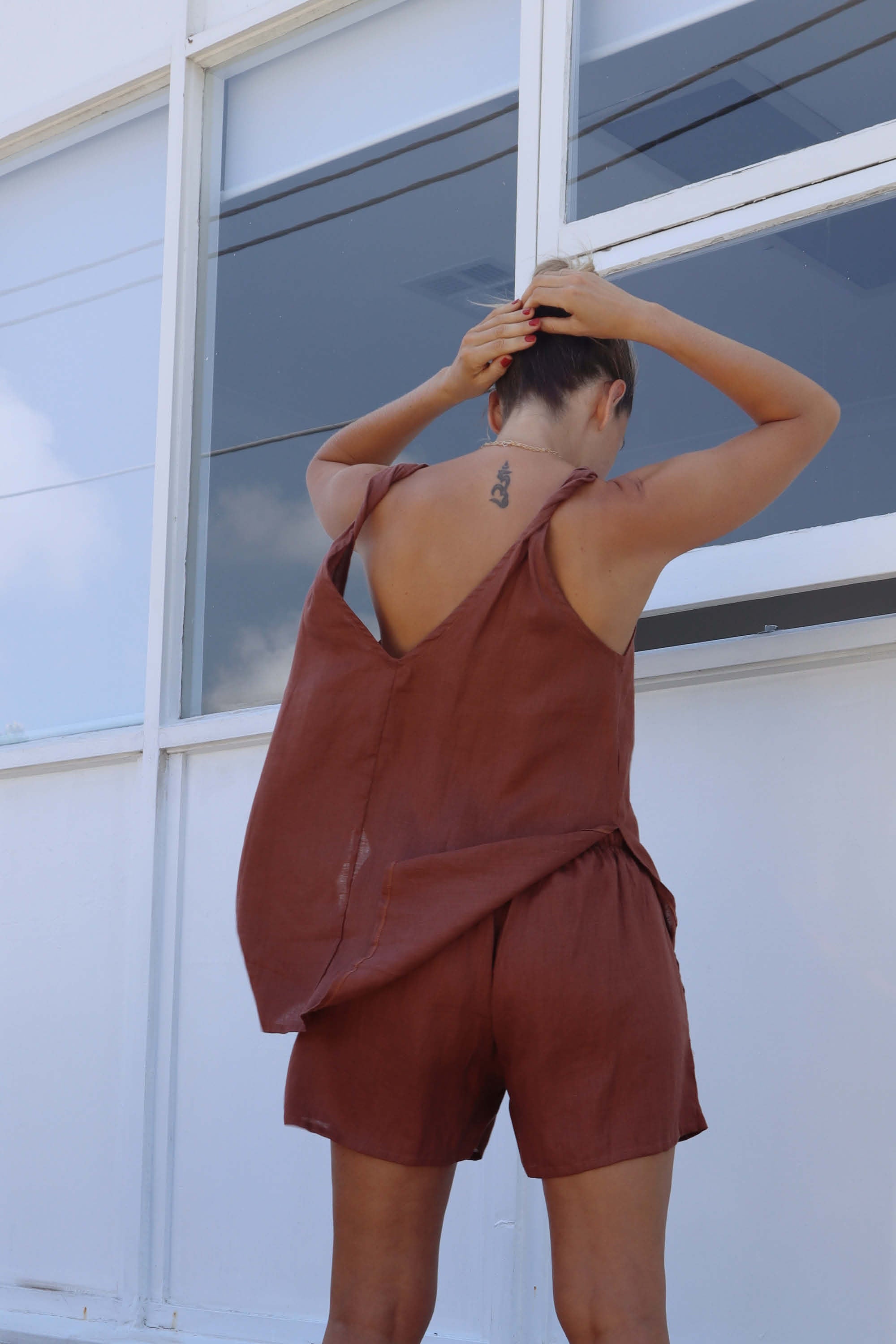 Burns Twisted Strap Top Clay