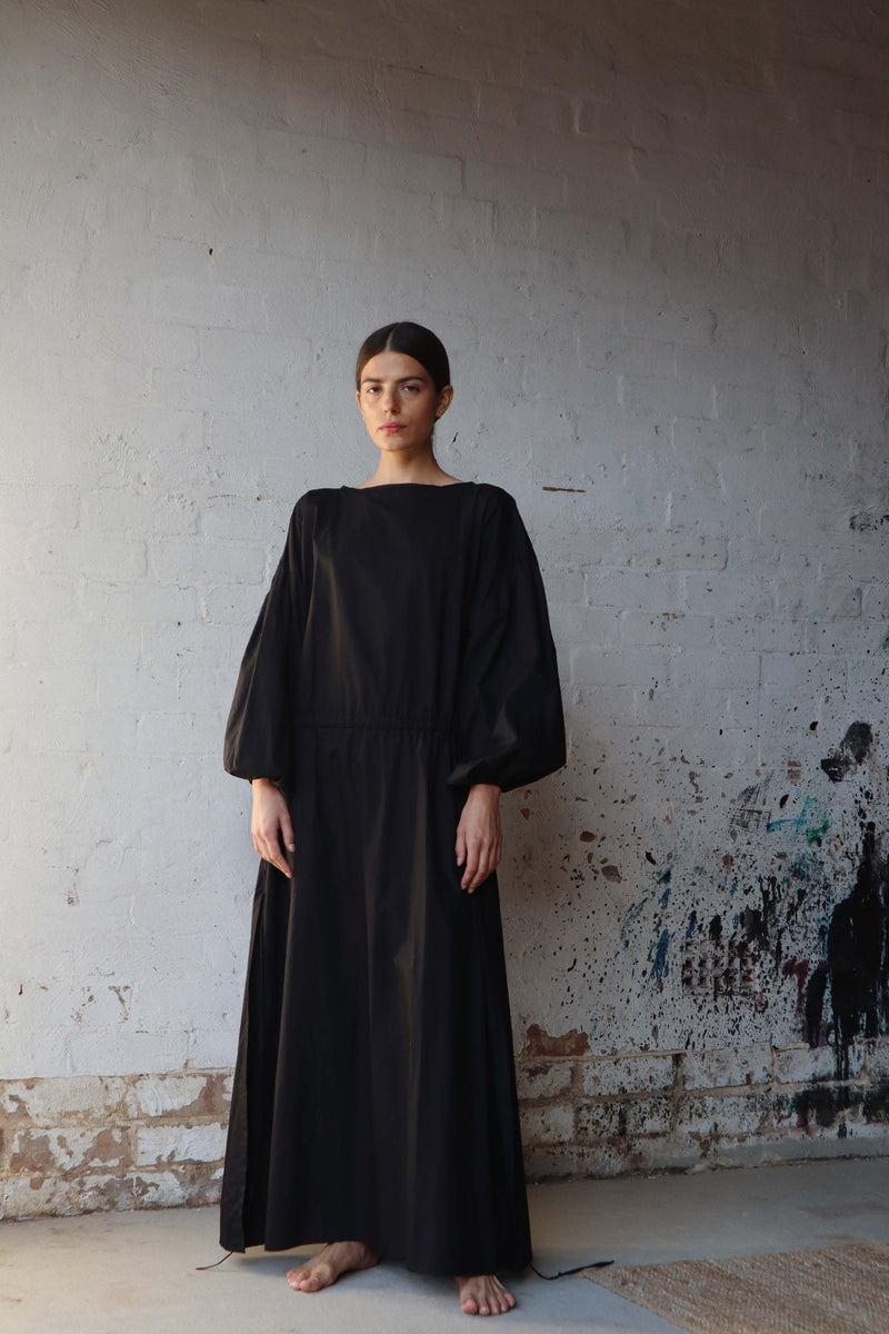 Black Kaspara Billowed Sleeve Maxi Dress, Women's Clothing, UNIKSPACE